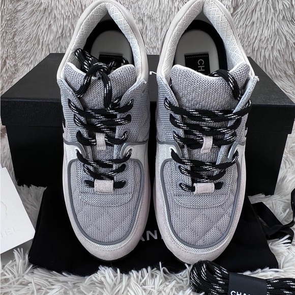 SOLD Authentic Chanel SNEAKERS Fabric & Suede Calfskin - Picture 2 of 8